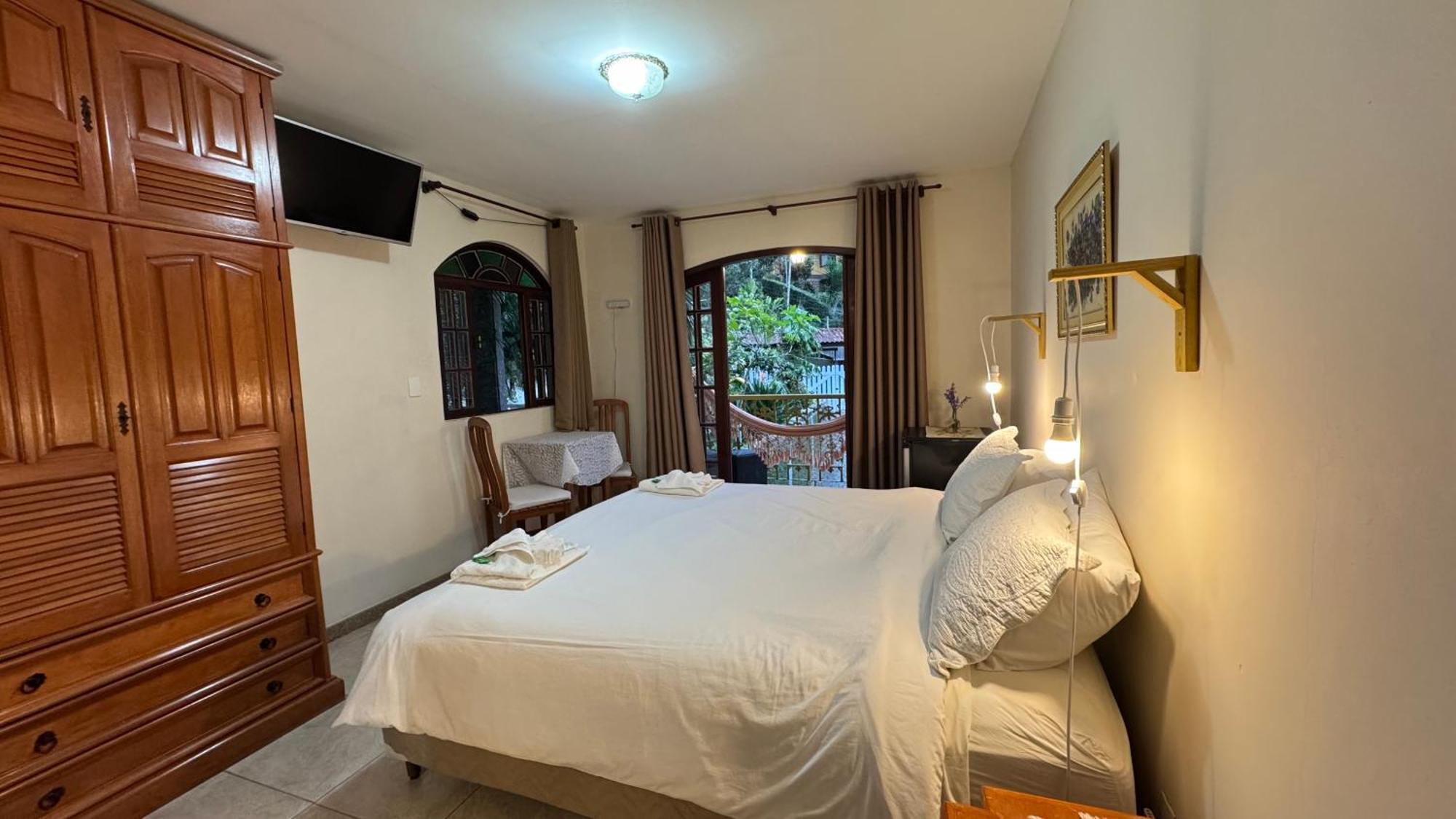 ノバ・フリブルゴ Casa Mara Bed & Breakfast エクステリア 写真